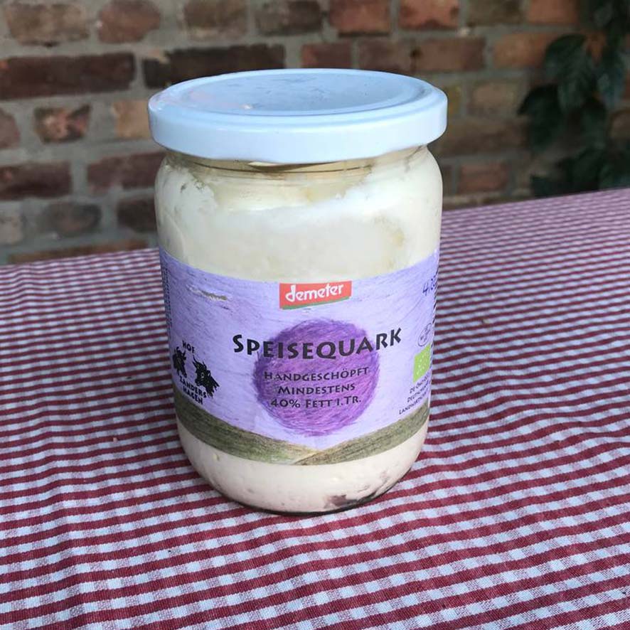 Quark aus Magermilch, 500 g, im Pfandglas vom Hof Zandershagen